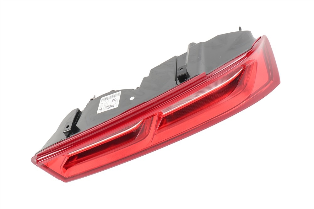 GM Genuine Parts Tail Lamp