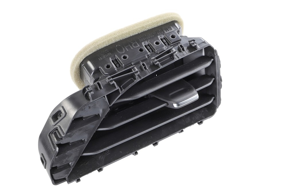 GM Genuine Parts Black Passenger Side Instrument Panel Outer Air Outlet