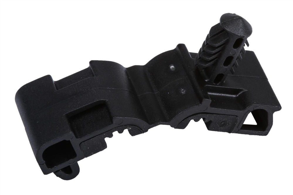GM Genuine Parts Front and Rear Brake Pipe Retainer