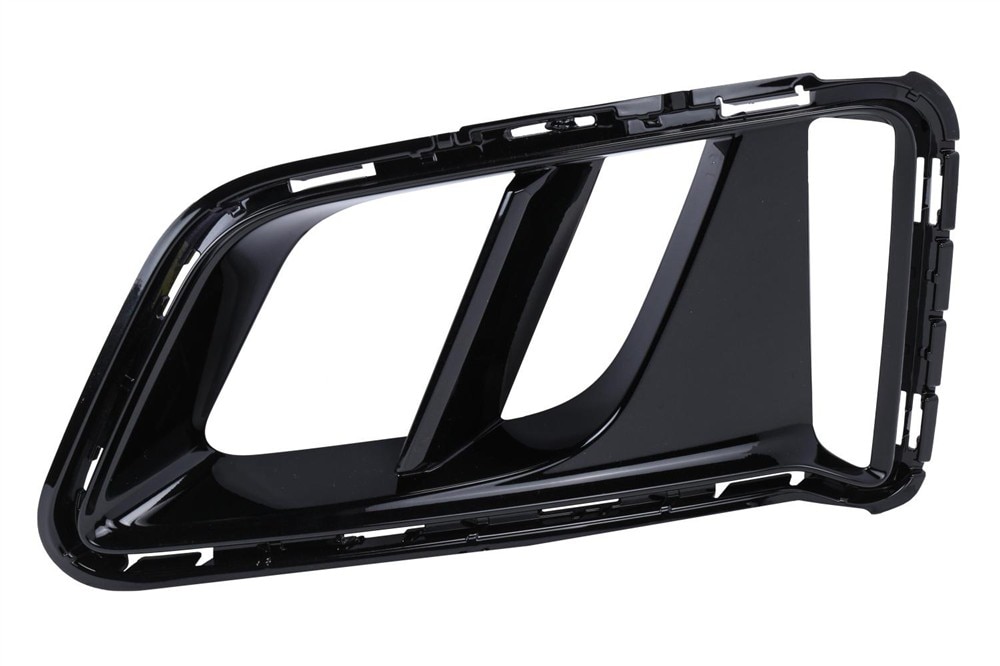 GM Genuine Parts Front Outer Grille