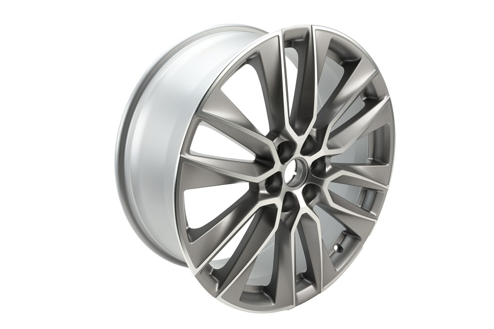 GM Genuine Parts 21x8.5 Aluminum Wheel