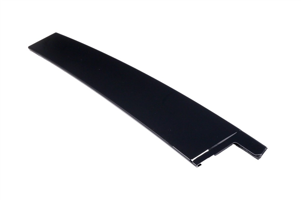 GM Genuine Parts Front Passenger Side Door Window Frame Rear Applique