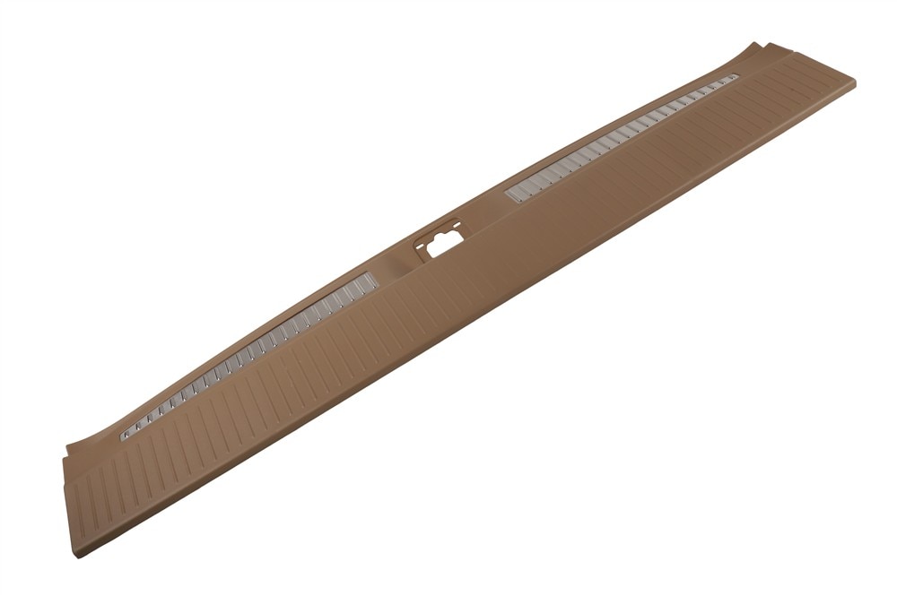 GM Genuine Parts Maple Sugar Liftgate Sill Garnish Molding