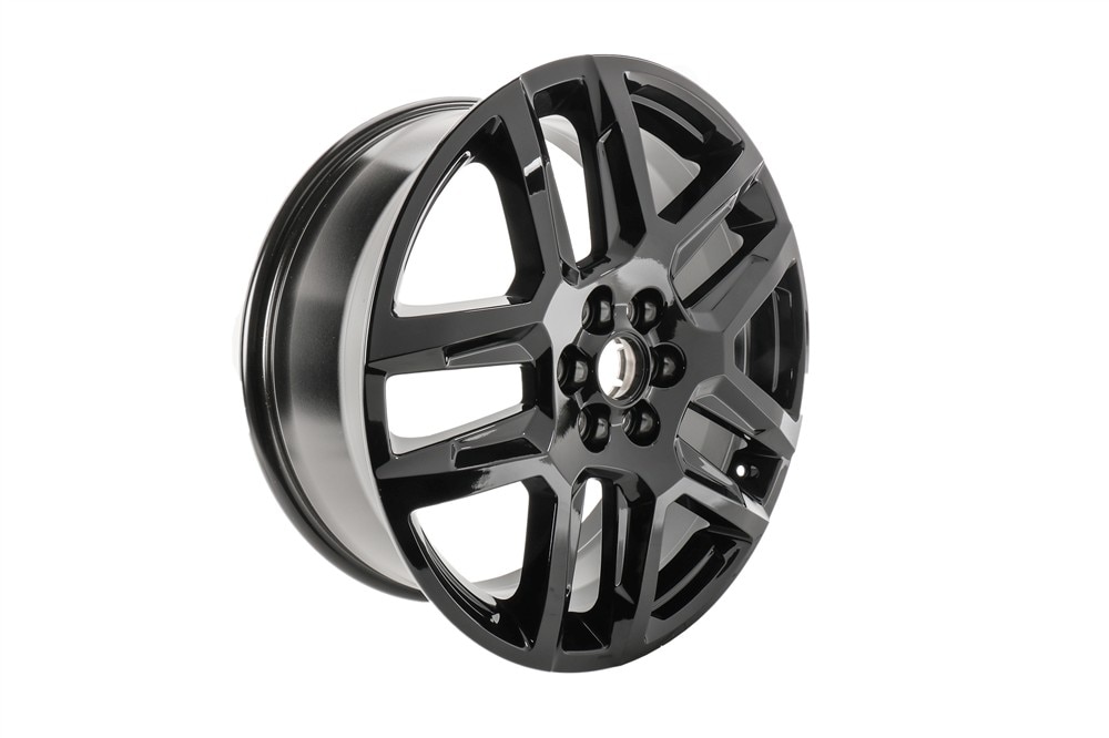 GM Genuine Parts 20x8.0in Aluminum Front and Rear Wheel
