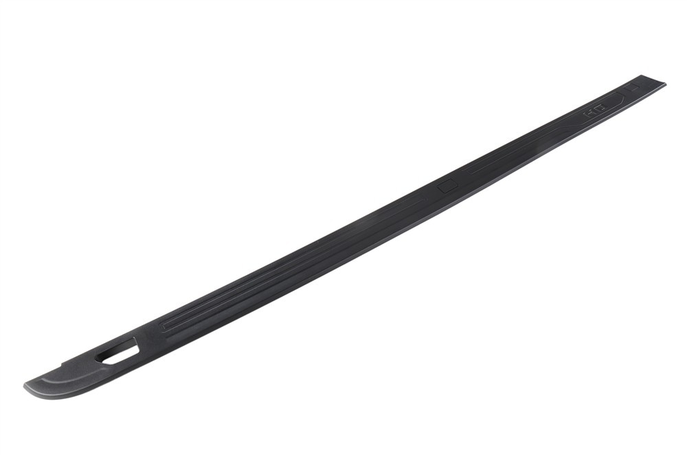 GM Genuine Parts Black Passenger Side Pickup Box Side Upper Molding