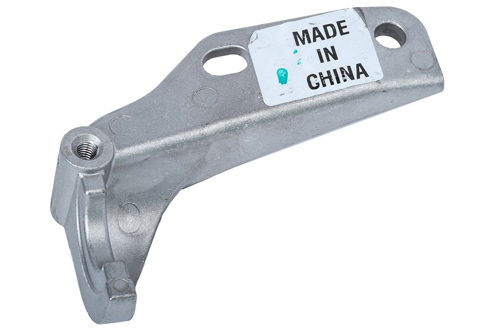 GM Genuine Parts Automatic Transmission Range Selector Lever Cable Bracket