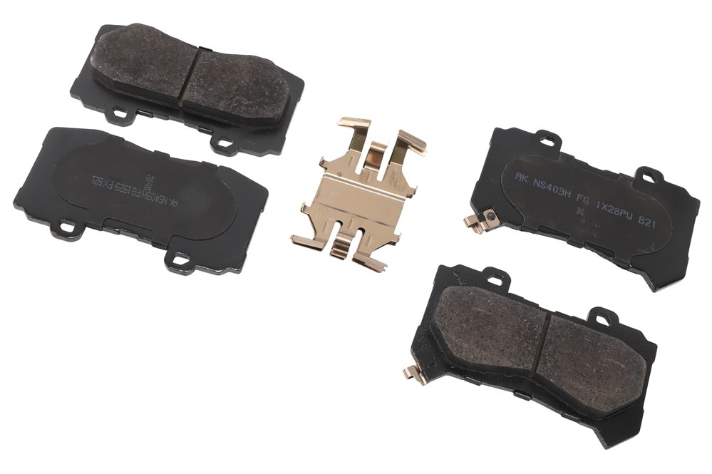 GM Genuine Parts Front Disc Brake Pad Kit