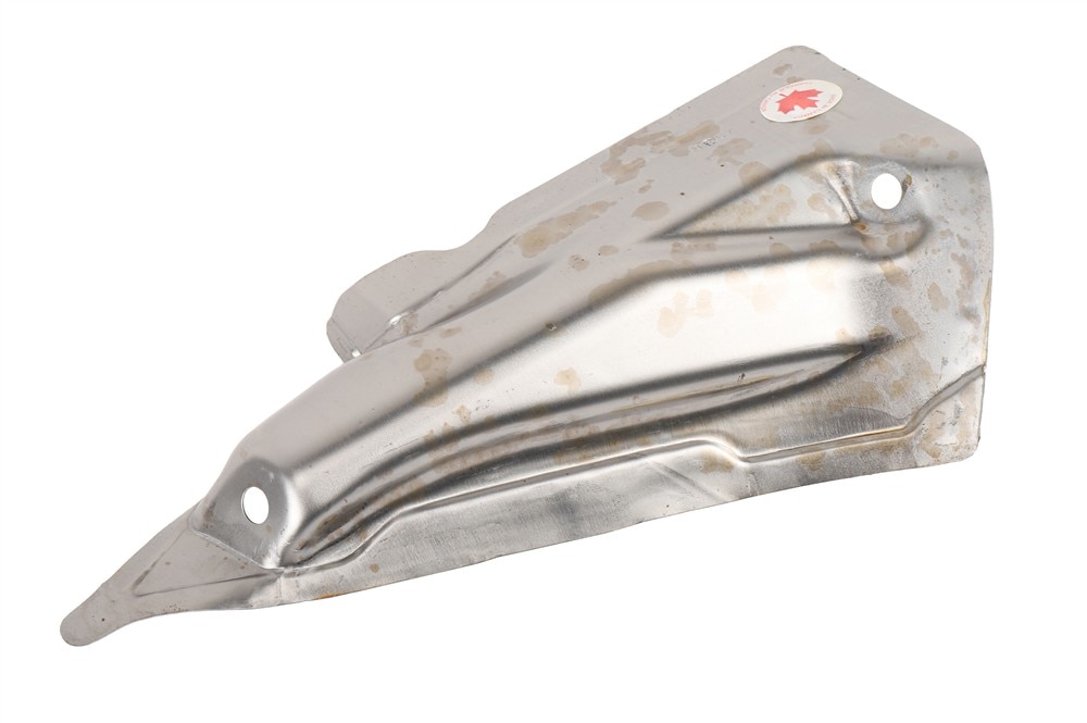 GM Genuine Parts Passenger Side Tail Lamp Pocket