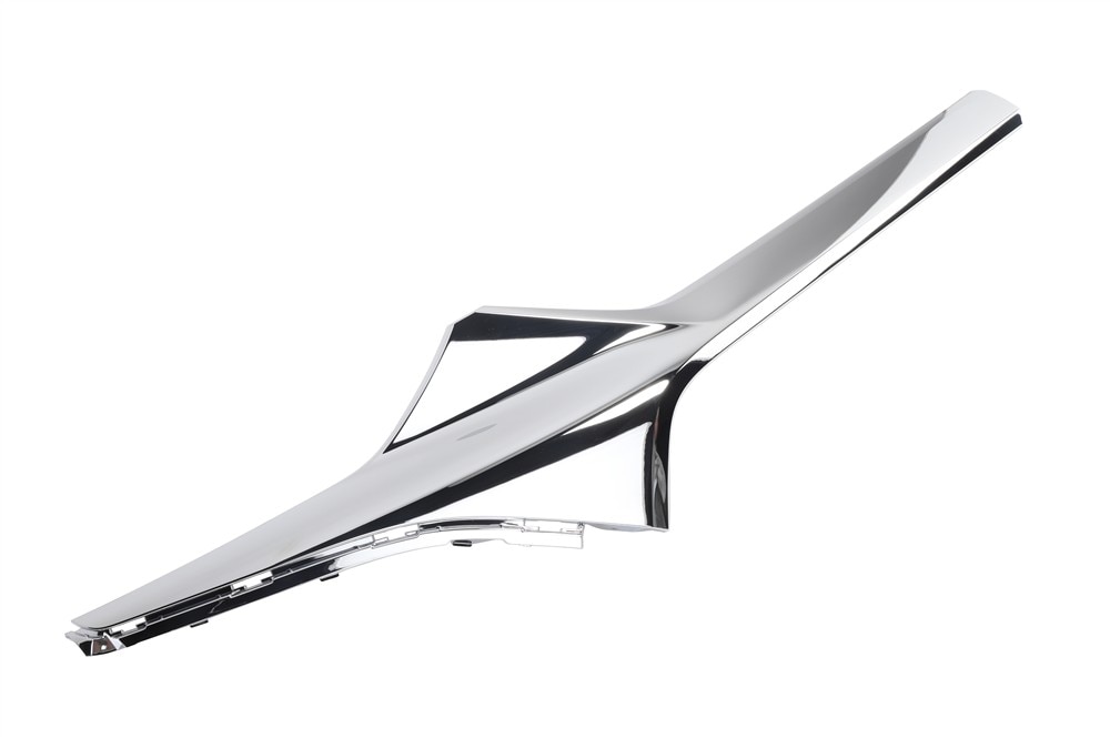 GM Genuine Parts Bright Chrome Front Passenger Side Grille Insert