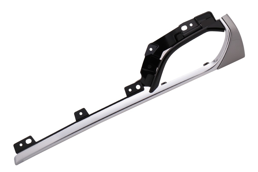 GM Genuine Parts Liquid Platinum Passenger Side Instrument Panel Trim Plate Applique