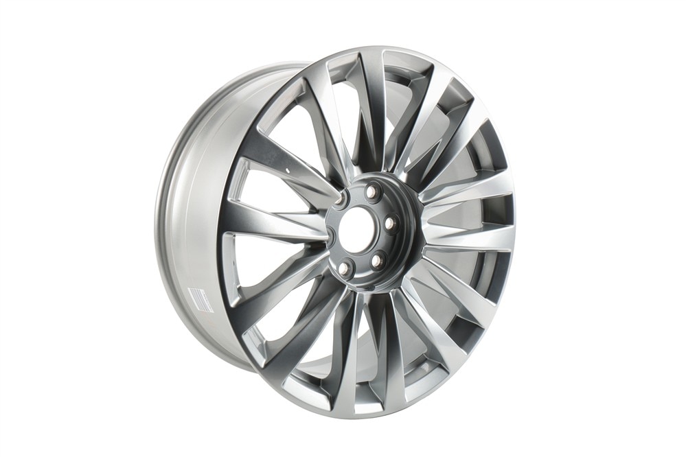 GM Genuine Parts 22x9.0in Aluminum Front and Rear Wheel