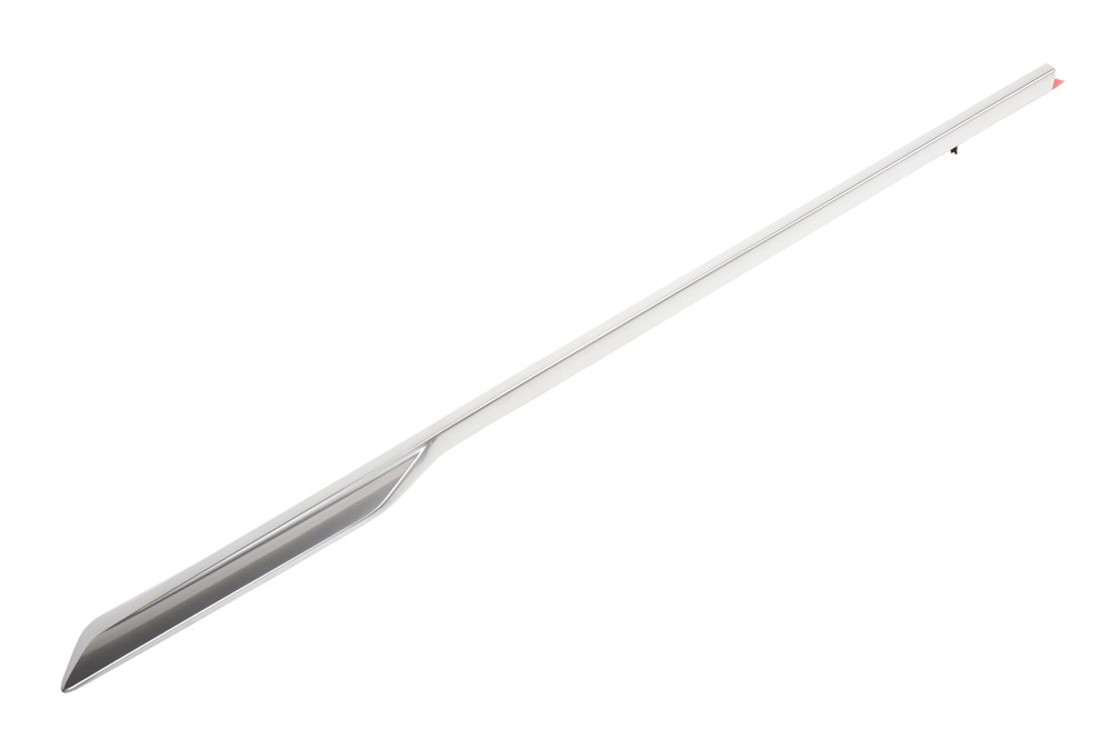 GM Genuine Parts Silver Front Passenger Side Door Molding