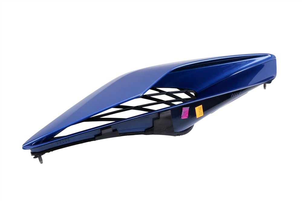 GM Genuine Parts Rhythm & Blue Metallic Passenger Side Quarter Panel Scoop