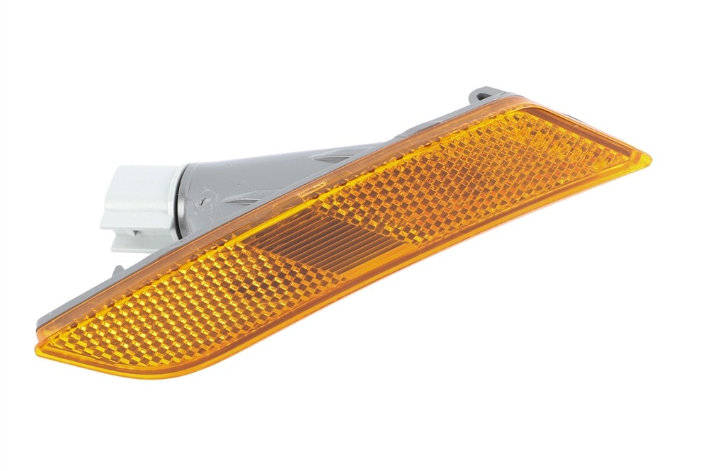 GM Genuine Parts Front Driver Side Marker Lamp