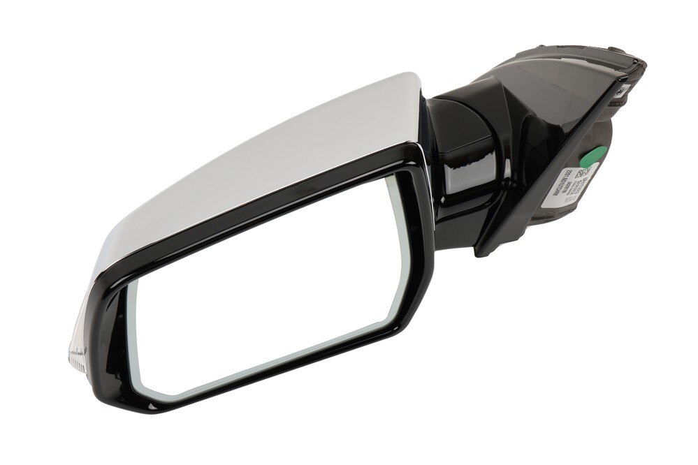 GM Genuine Parts Chrome Driver Side Door Mirror
