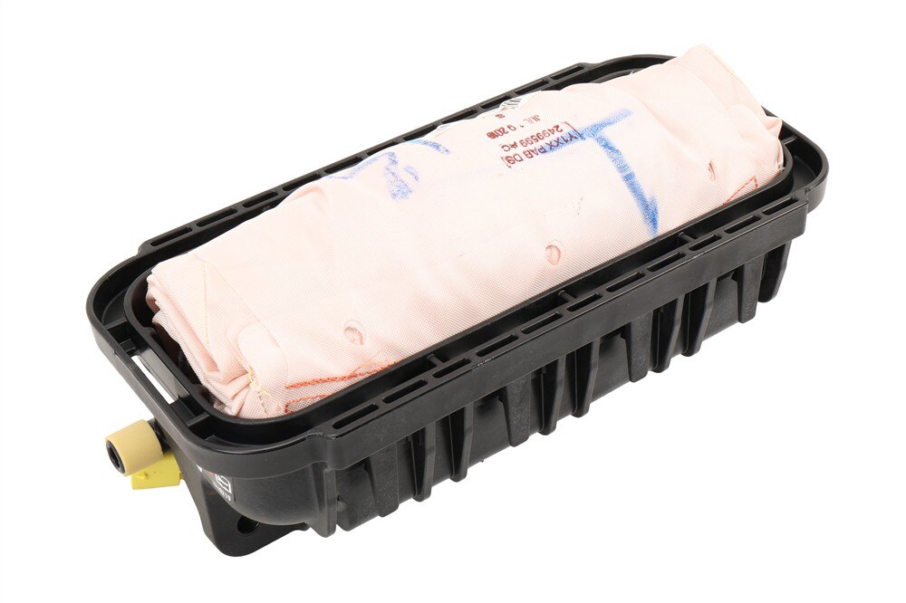 GM Genuine Parts Instrument Panel Airbag