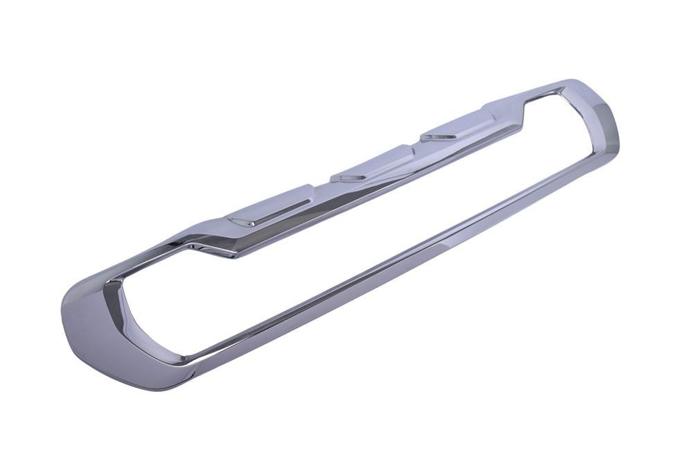 GM Genuine Parts Extra Bright Chrome Front Bumper Fascia Skid Plate