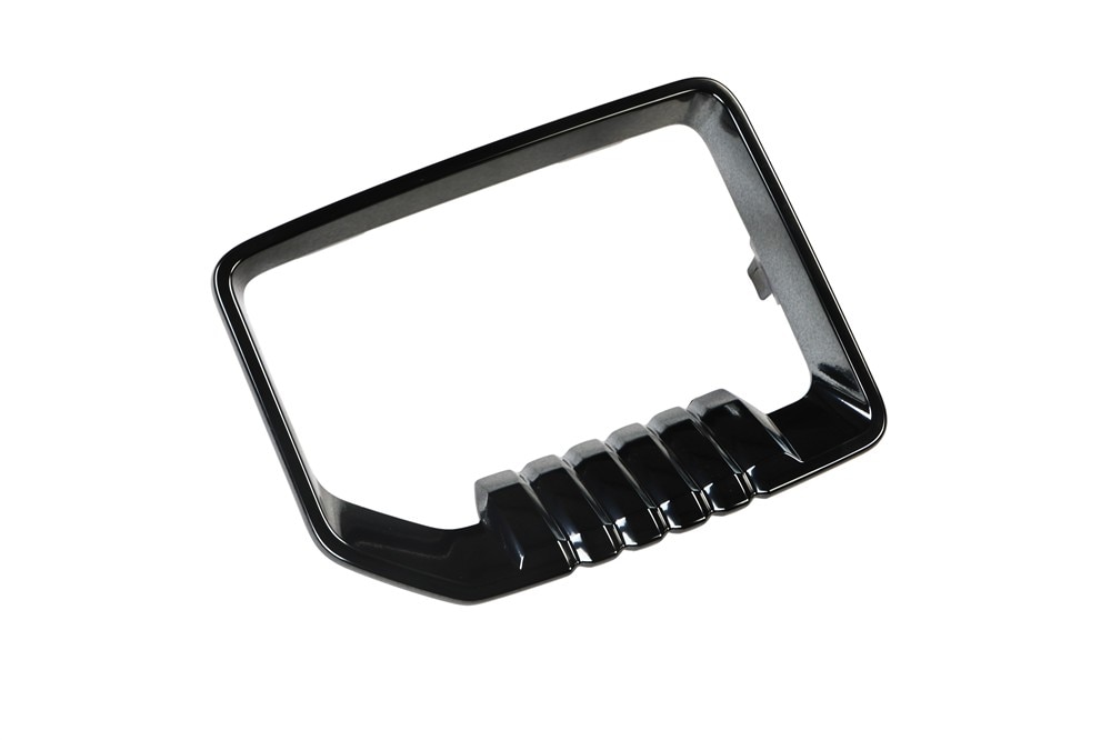 GM Genuine Parts Front Passenger Side Fog Lamp Opening Insert
