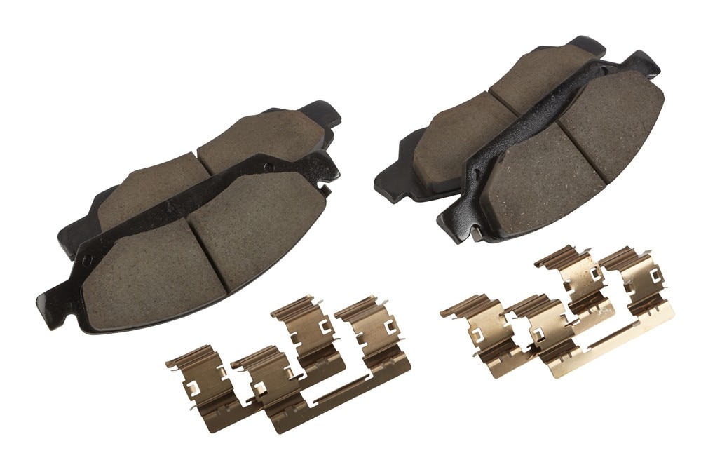 GM Genuine Parts Front Disc Brake Pad Kit