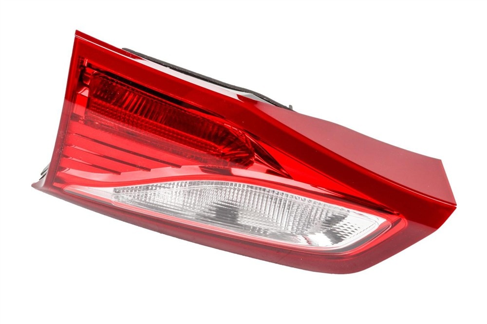 GM Genuine Parts Rear Passenger Side Combination Lamp