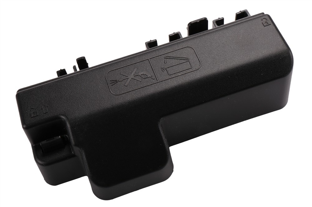 GM Genuine Parts Battery Distribution Engine Compartment Fuse Block