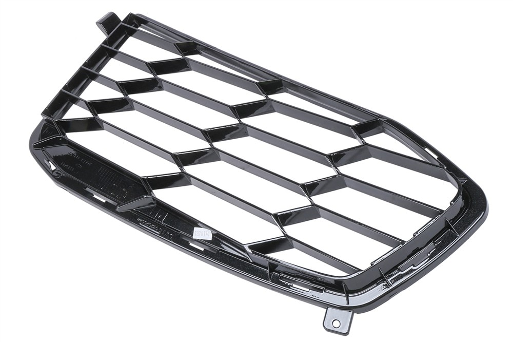 GM Genuine Parts Carbon Flash Metallic Front Passenger Side Outer Grille