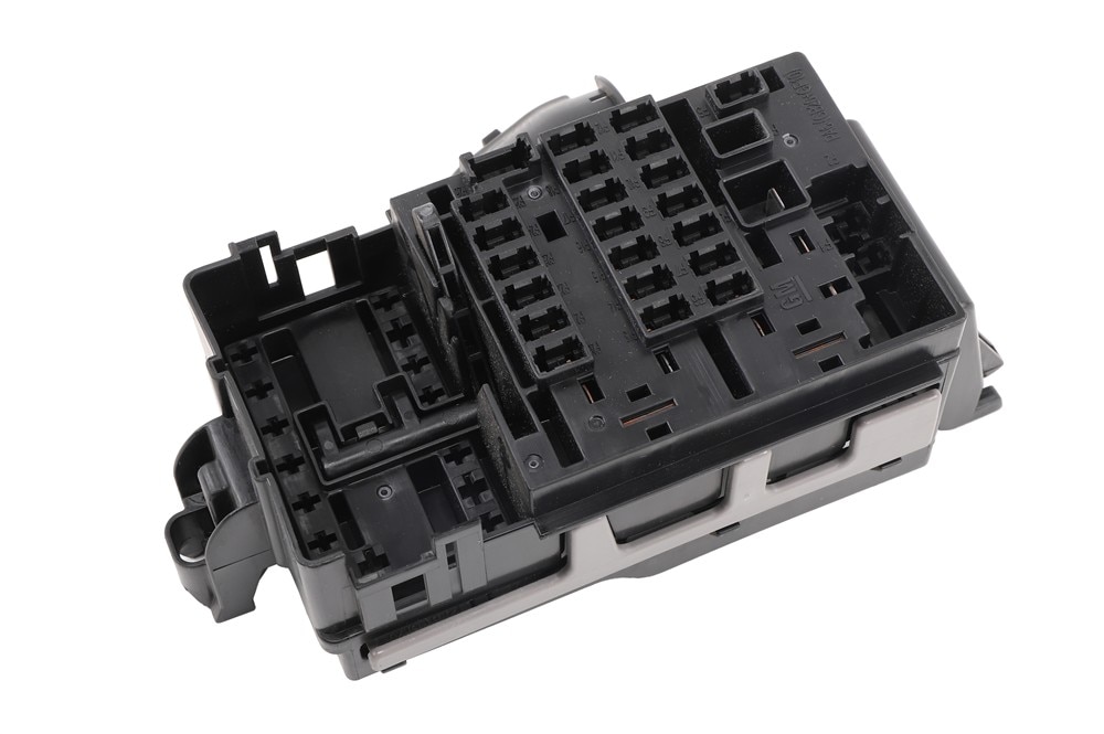 GM Genuine Parts Instrument Panel Wiring Harness Junction Block