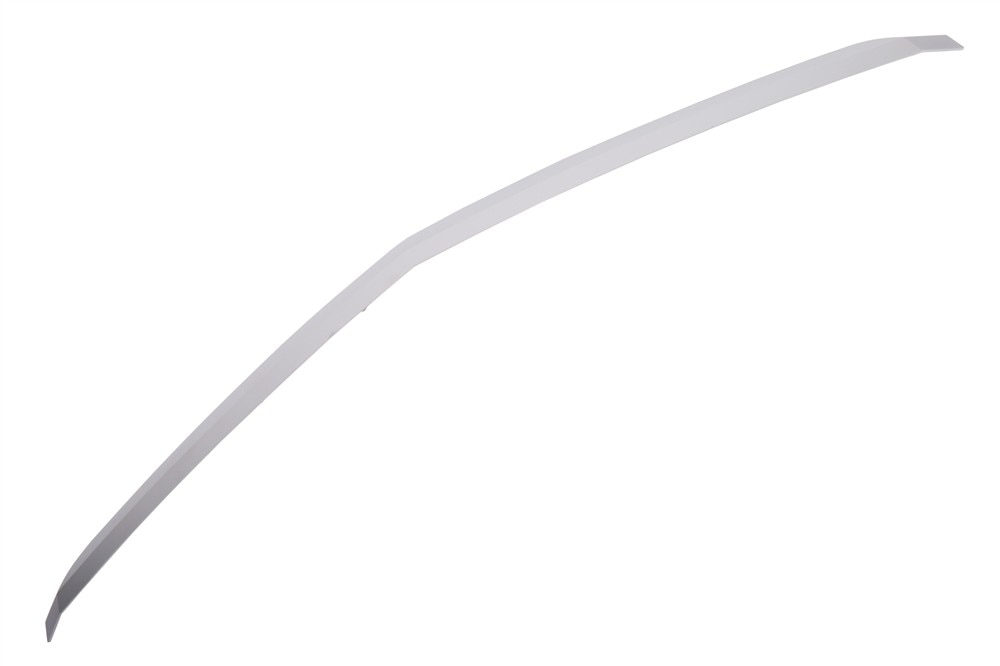 GM Genuine Parts Silver Front Grille Filler