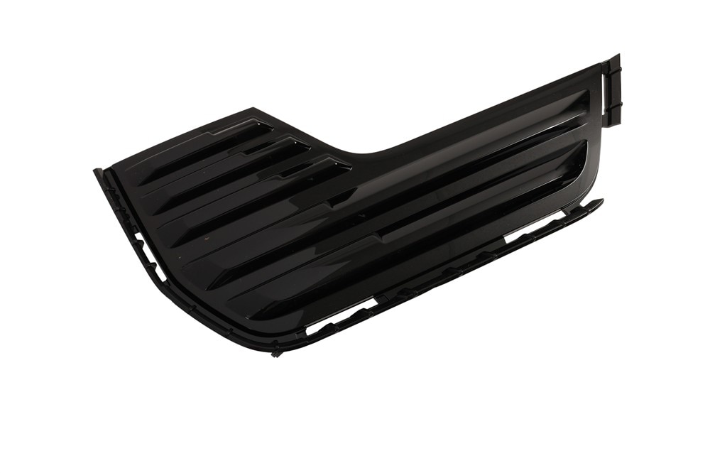 GM Genuine Parts Black Front Passenger Side Fog Lamp Opening Cover