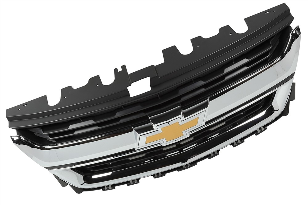 GM Genuine Parts Bright Chrome Front Grille