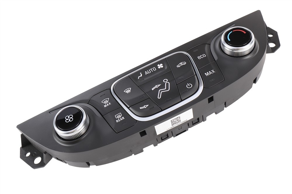 GM Genuine Parts Heater and Air Conditioning User Interface Control