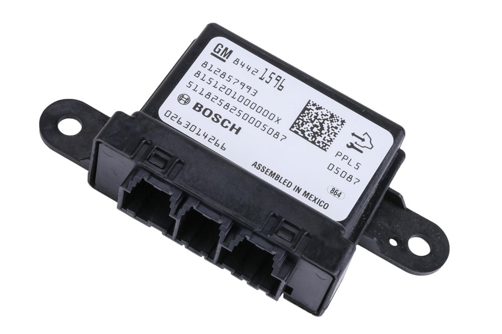 GM Genuine Parts Park Assist Control Module (Programming Required)