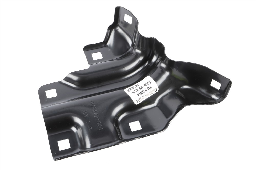 GM Genuine Parts Driver Side Headlamp Bracket