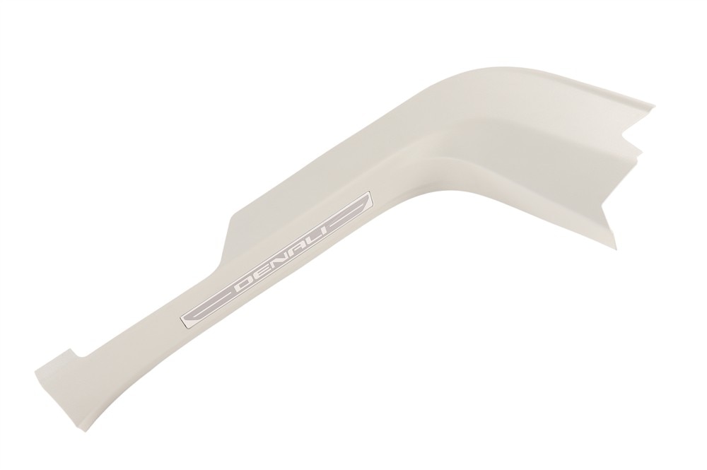 GM Genuine Parts Platinum Front Passenger Side Door Sill Garnish Molding
