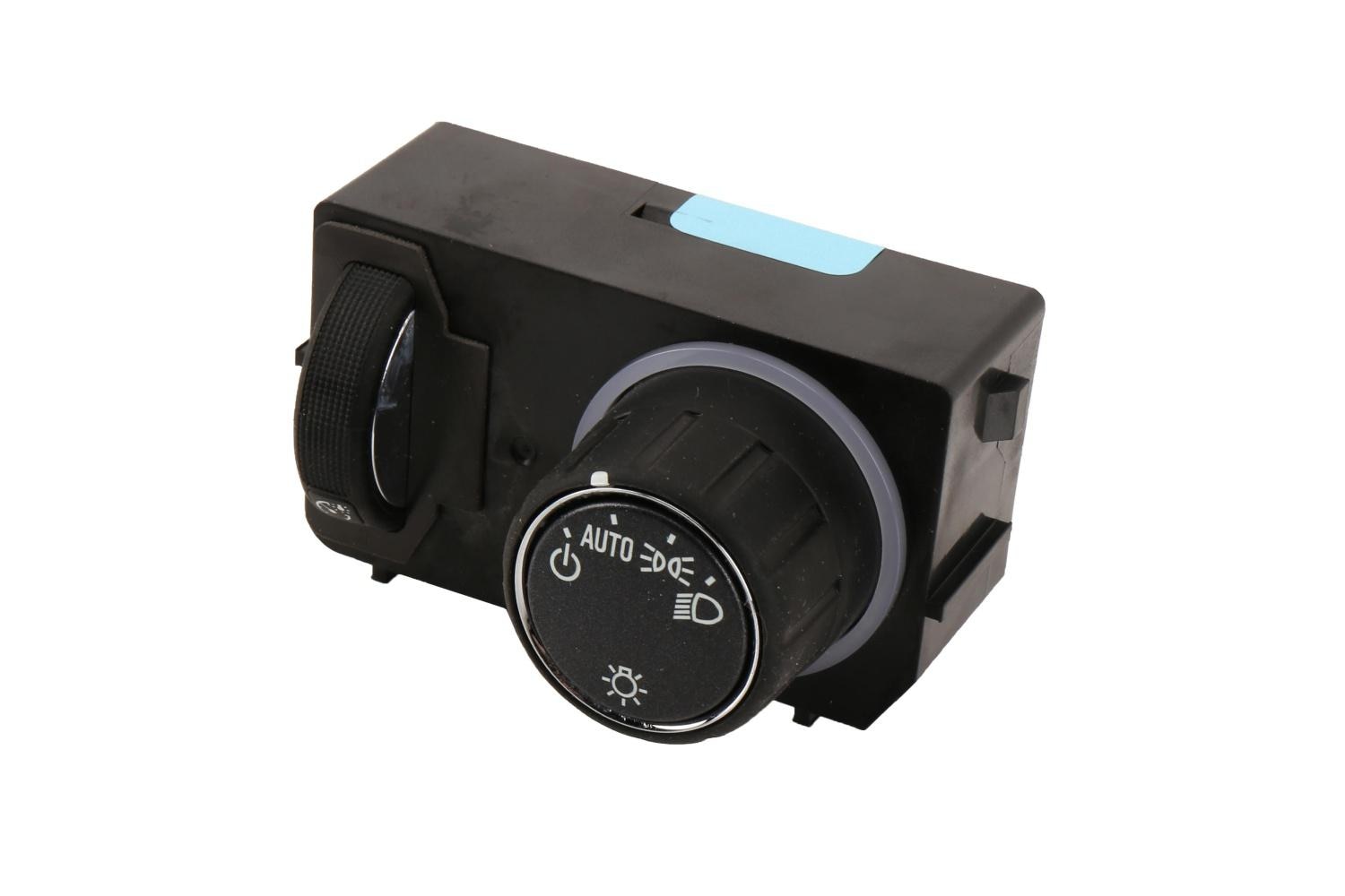 GM Genuine Parts Black Carbon Headlamp Switch