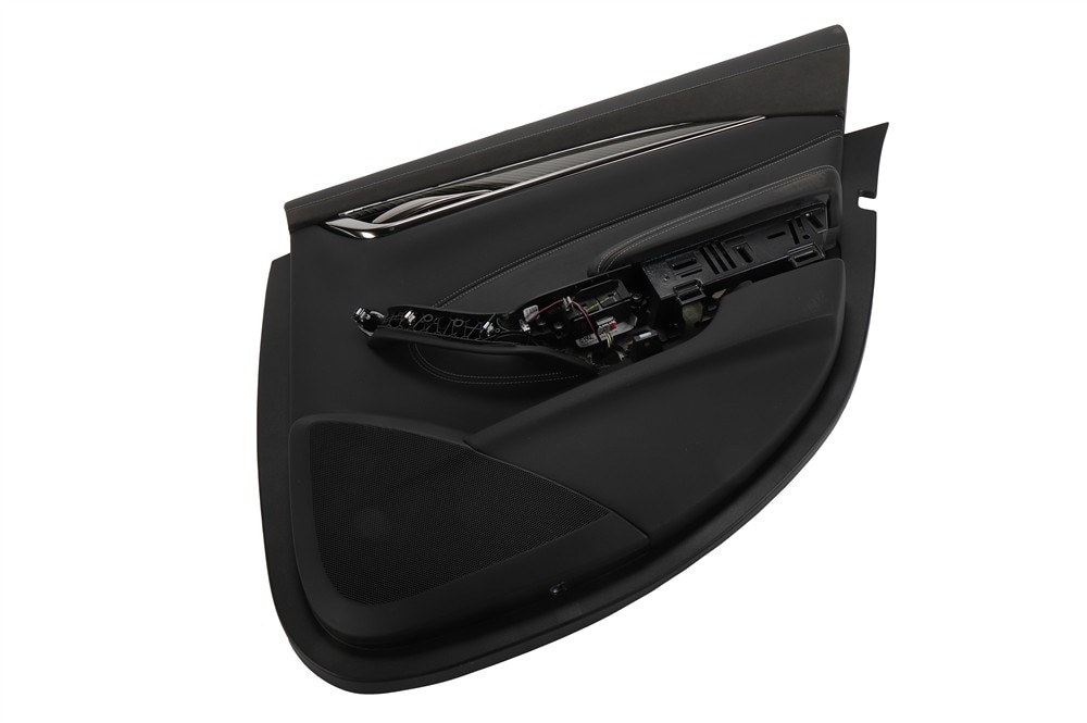 GM Genuine Parts Jet Black Driver Side Door Interior Trim Panel