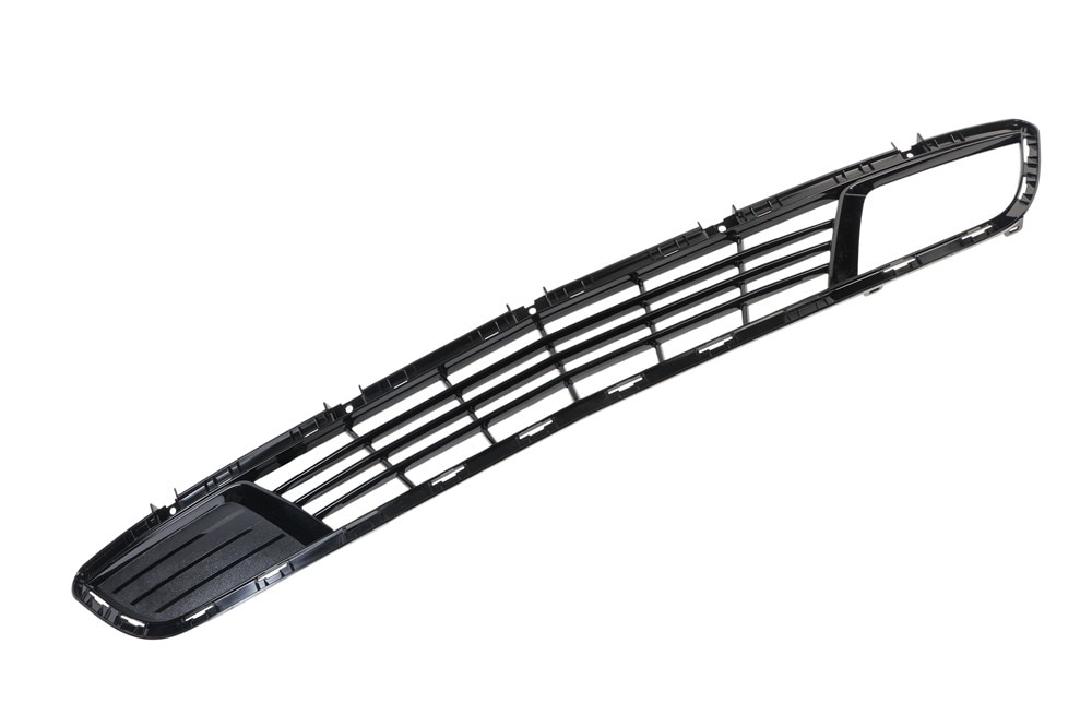 GM Genuine Parts Black Front Lower Grille