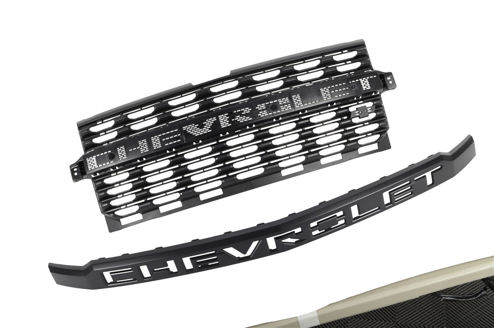 GM Genuine Parts Front Grille Kit