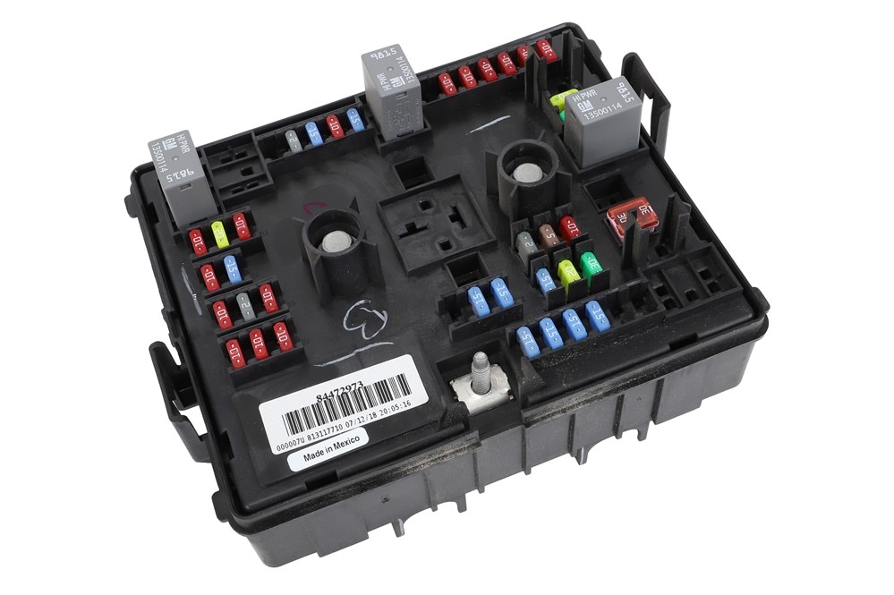 GM Genuine Parts Body Wiring Harness Junction Block