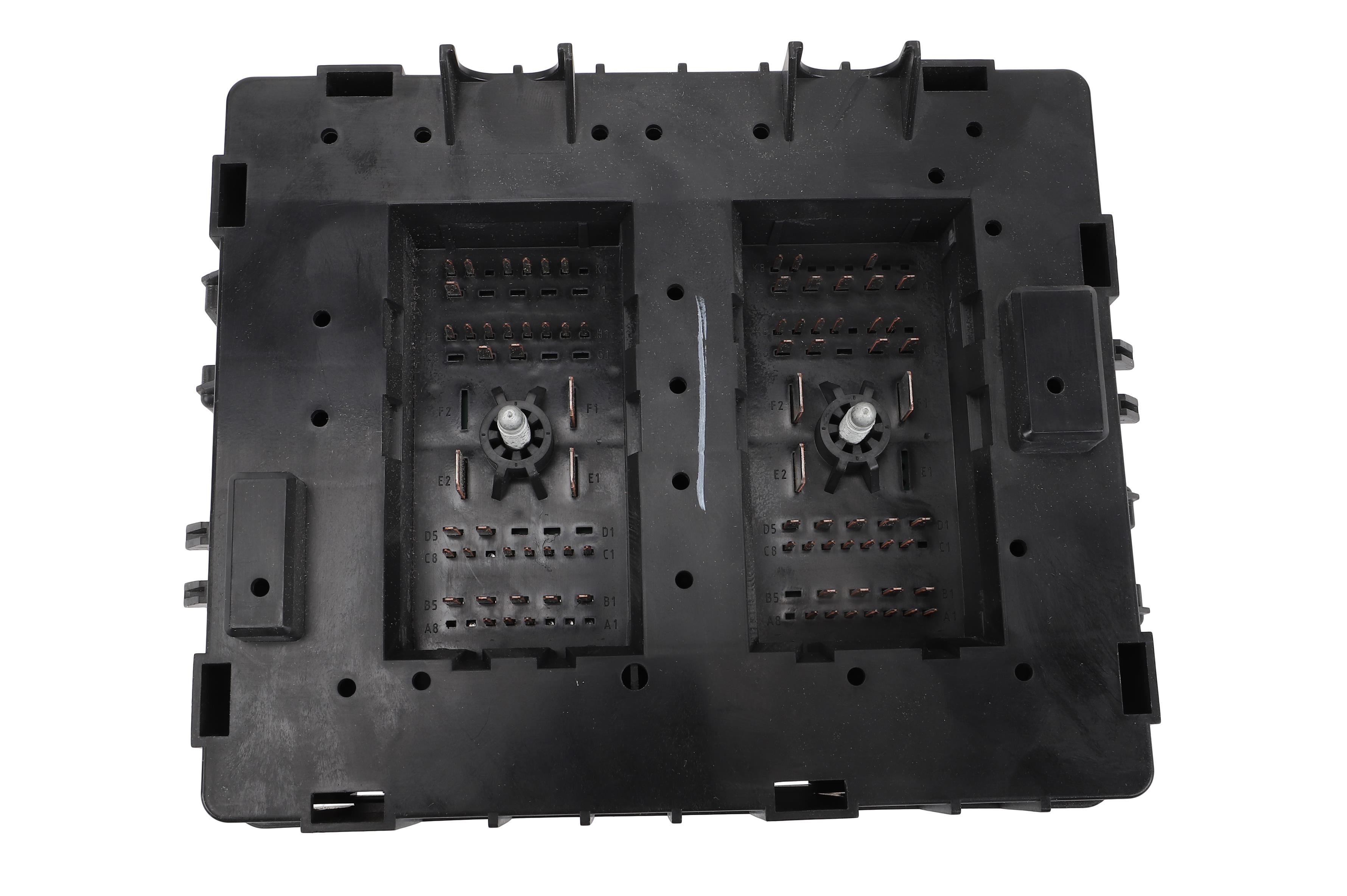 GMC GM Genuine Parts Body Wiring Harness Junction Block