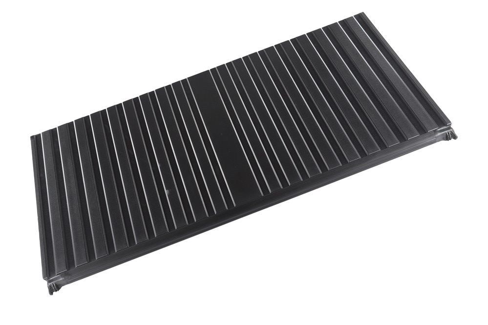 GM Genuine Parts Cargo Box Center Cover