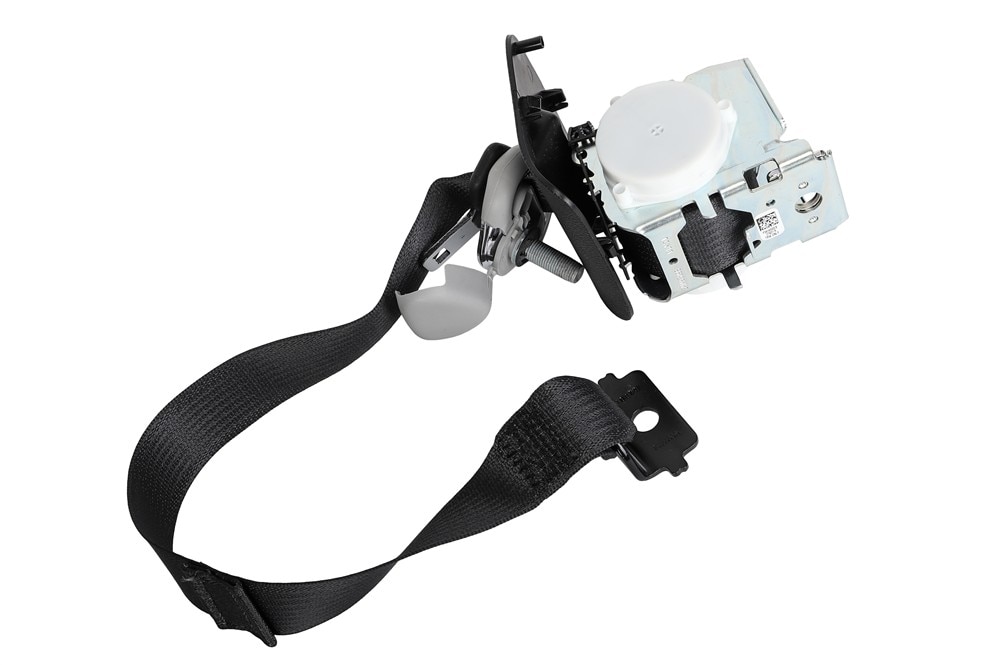 GM Genuine Parts Jet Black Driver Side Seat Belt