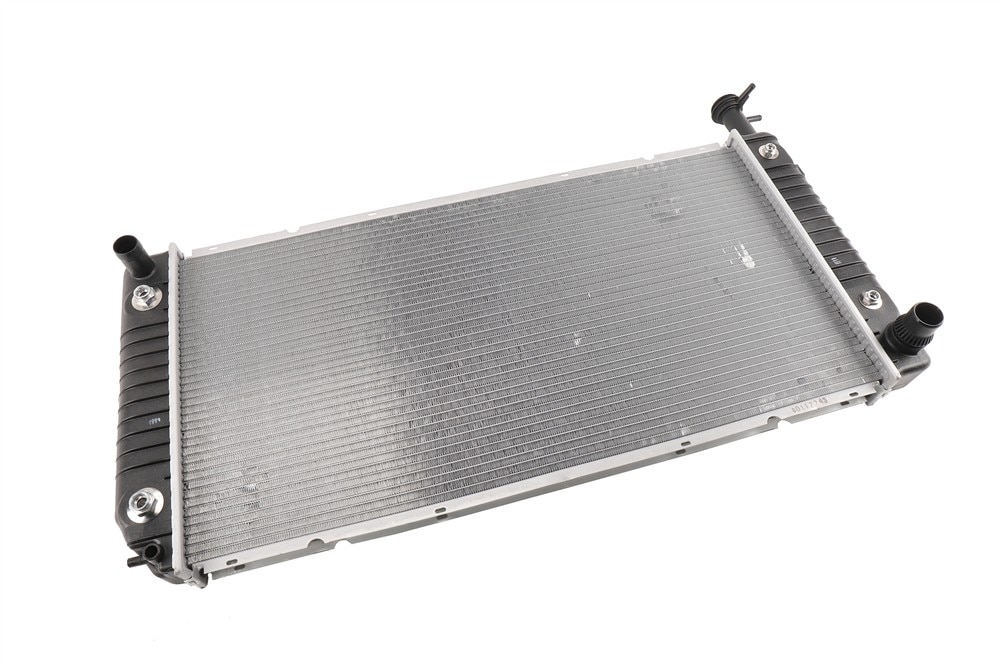 GM Genuine Parts Engine Radiator