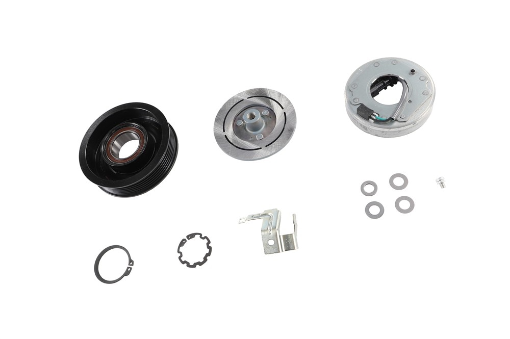 GM Genuine Parts Air Conditioning Compressor Clutch Kit with Clutch, Coil, Pulley, Shims, Rings, Bracket, and Bolt