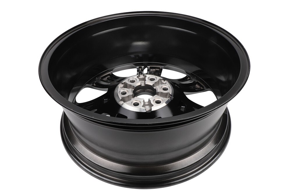 GM Genuine Parts 22x9.0in Aluminum Front and Rear Wheel | 84497728