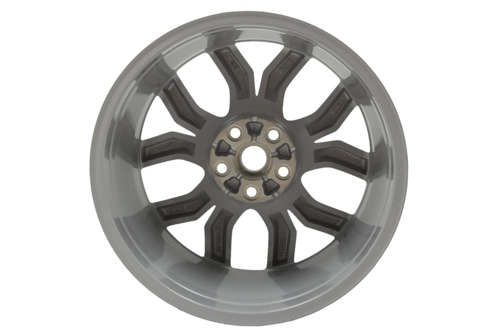 GM Genuine Parts Silver 19x8.5in Aluminum Front and Rear Wheel