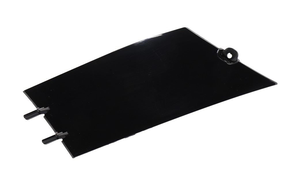 GM Genuine Parts Front Passenger Side Grille Opening Cover