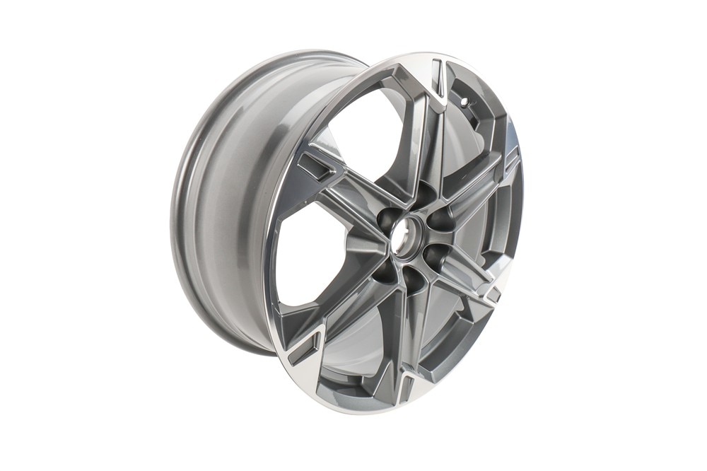 GM Genuine Parts Aluminum 5-Spoke Directional Pattern Front and