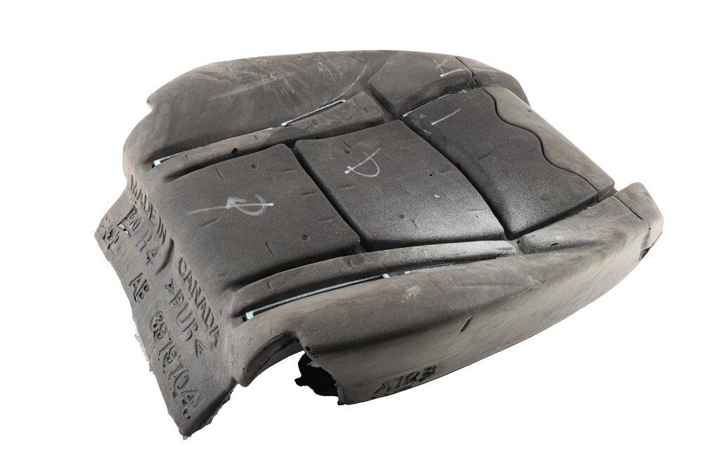 GM Genuine Parts Front Passenger Side Seat Back Pad