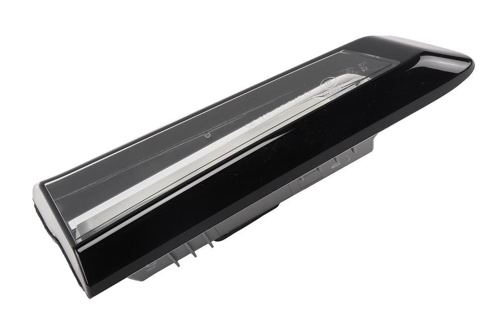 GM Genuine Parts LED Rear Driver Side Closure Auxiliary Signal Lamp